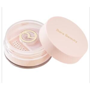 NWOB Rare Beauty Setting Powder in Light